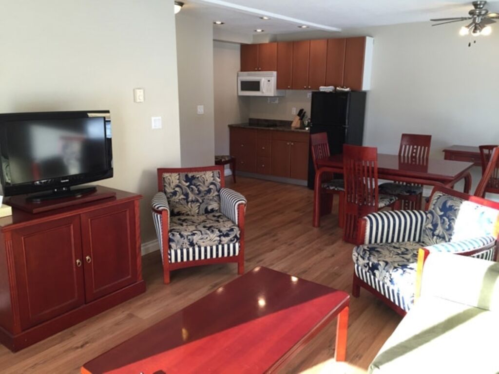 Classic Apartment, Courtyard View | Living area