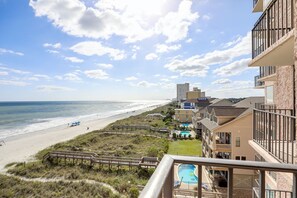 Property grounds - Wake Up to Waves | Stunning Oceanfront Condo (North Myrtle Beach)