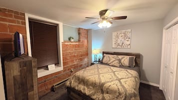 1 quarto, ferros/tábuas de passar roupa, acesso à internet