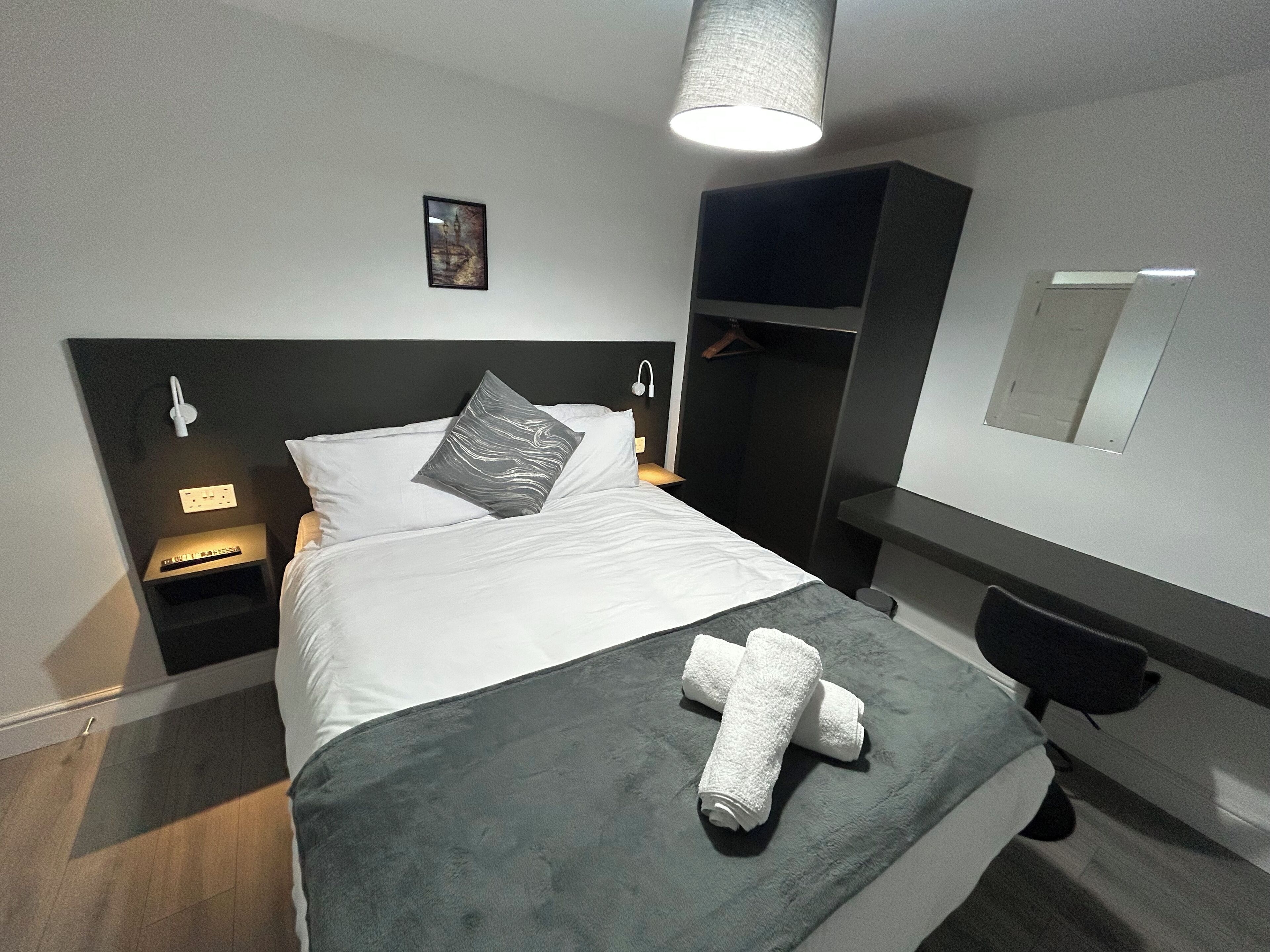 1 soverom, strykejern/-brett, wi-fi og sengetøy