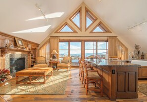 Interior - Four Bedroom Penthouse in Teton Village (Teton Village)