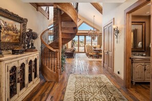 Interior - Four Bedroom Penthouse in Teton Village (Teton Village)