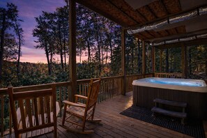 Outdoor spa tub - Bear Claw Lodge, 4-BR, Private 3-Level Retreat With Theater, Pool Table & Views (Blue Ridge)