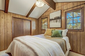 3 chambres, bureau, lit de bébé portatif, accès au Wi-Fi (inclus)