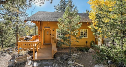 Mountain Chalet with Lake View & Fire Pit