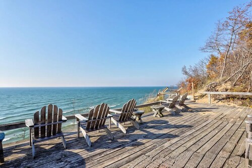 Trillium Shores, Walk to Lake Michigan