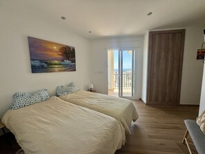 4 sovrum, strykjärn/strykbräda, wi-fi och sängkläder