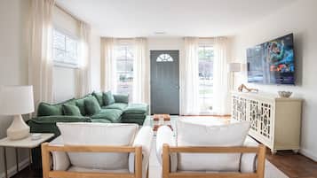 Smart-TV, Tischtennisplatte