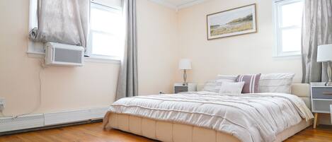 3 Schlafzimmer, Schreibtisch, Reisekinderbett, kostenloses WLAN