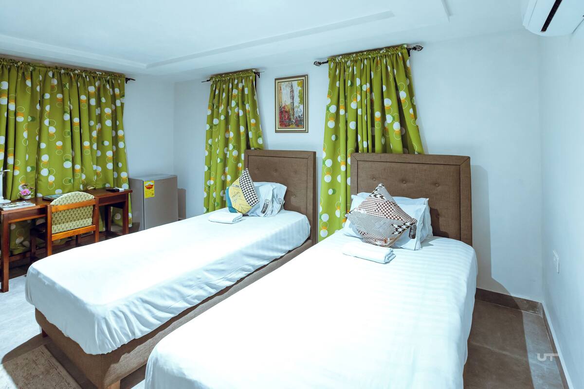 Desk, laptop workspace, iron/ironing board (on request), free WiFi