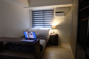 1 غرفة نوم ومكتب ومكواة/لوح كي وواي فاي مجانًا