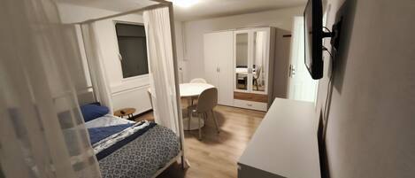 1 dormitorio, wifi, ropa de cama