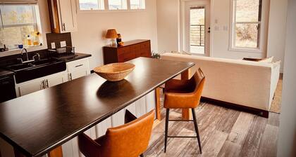 An off-the-grid refuge in the heart of O'Keeffe Country