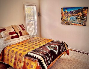 1 室のベッドルーム、WiFi、ベッドシーツ