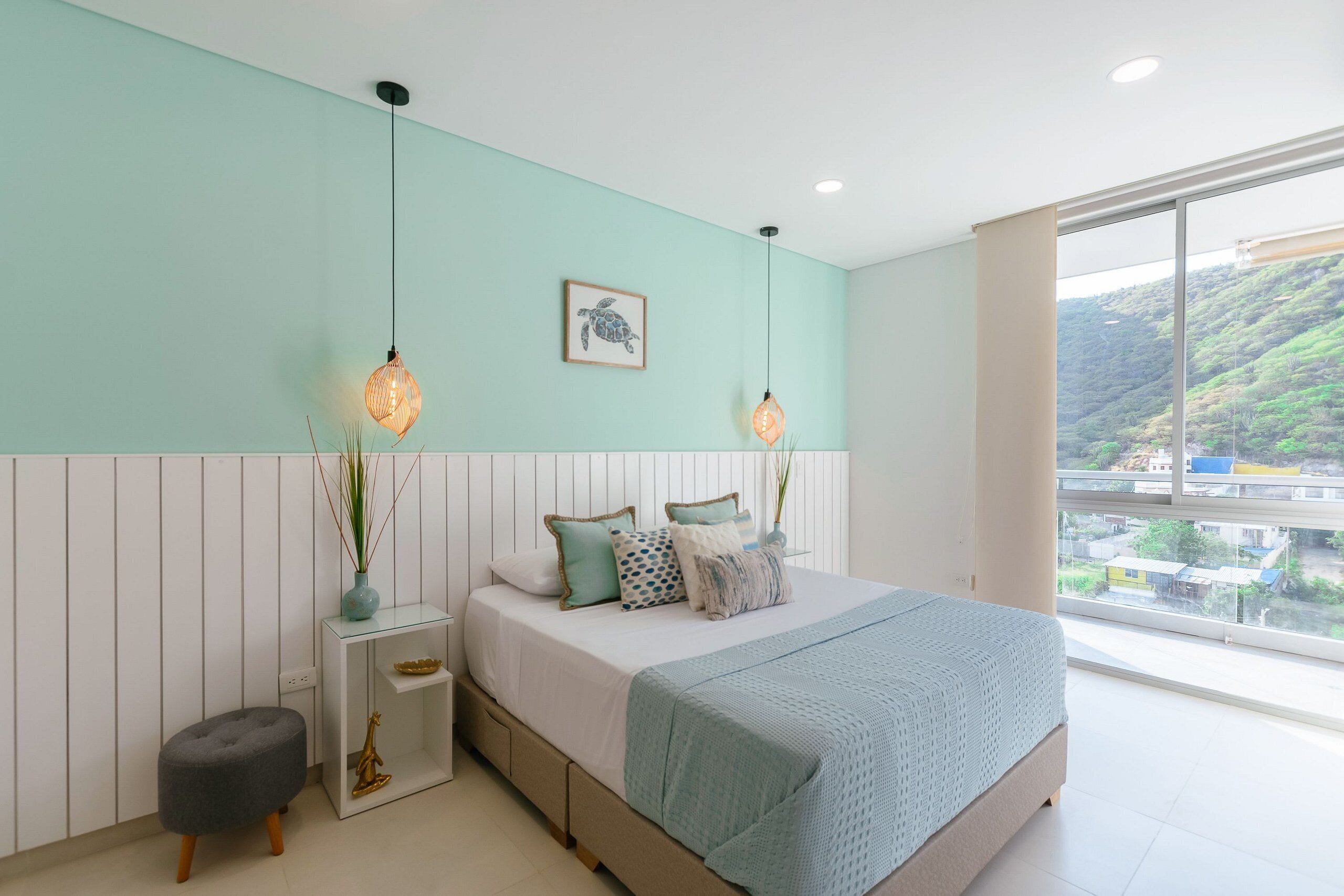 Appartement Deluxe | Fer et planche à repasser, accès au Wi-Fi (inclus)
