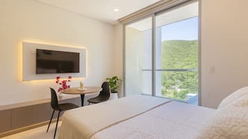 Apartment | Iron/ironing board, free WiFi