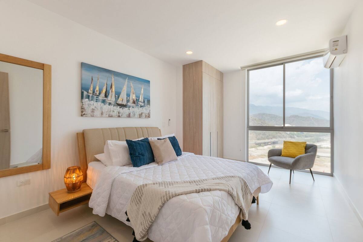 Appartement Deluxe | Fer et planche à repasser, accès au Wi-Fi (inclus)