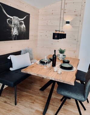 تناول الطعام