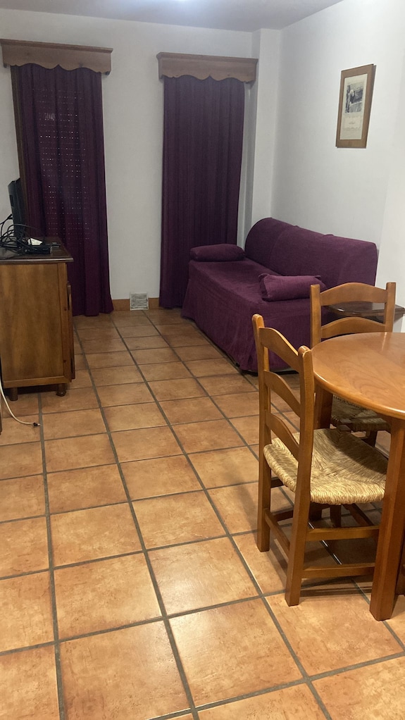 Seven Lagoons Apartments - Bubión