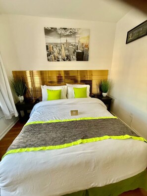 1 camera, ferro/asse da stiro, Wi-Fi, lenzuola