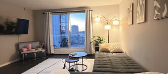 The Lux Boutique Suite - Downtown Condo