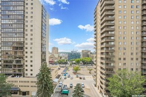 Exterior - The Lux Boutique Suite - Downtown Condo (Saskatoon)