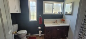 Bathroom - Mountain Getaway (Princeton)