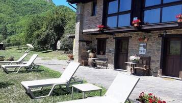 House, Patio, Mountain View | Front of property