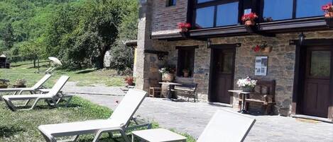 House, Patio, Mountain View | Front of property