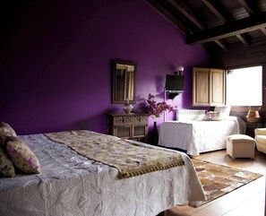 Individually furnished, free WiFi, bed sheets - La Quintana de Antón (Lena)