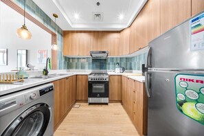 House - Stayshort - Stylish 1-bedroom Retreat in JVC That Sleeps 2 (Dubai)