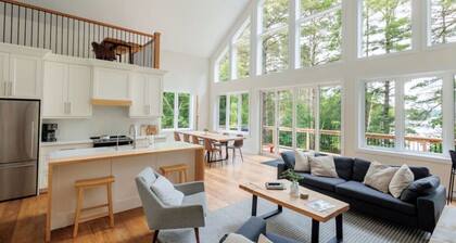 Sutton Lakehouse on Three Mile Lake in Muskoka