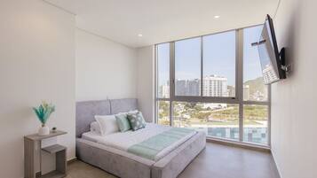 Apartment, 3 Bedrooms | Iron/ironing board, free WiFi