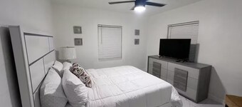 The Ocean's Cove - Free Parking