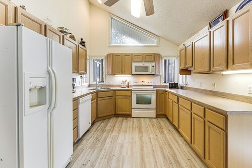 Spacious Millsboro Home on 16 Peaceful Acres