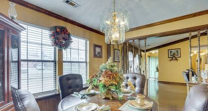 Pool & Large Covered Patio! Decatur Family Getaway