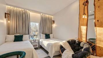 Bureau, Wi-Fi, draps fournis