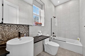 Bathroom - Rustic Lakefront Studio with Deck & Workspace (Monroe)