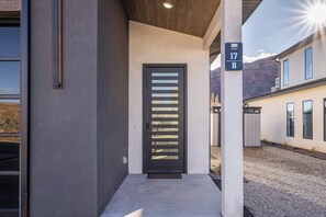 Exterior detail - New Modern Luxury @ Copper View Moab (Moab)