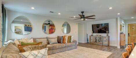 電視、電子遊戲、書籍