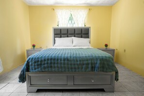 1 bedroom, iron/ironing board, WiFi, bed sheets - The Cozy Escape
Quiet, peaceful, safe andclose to all major amenities (Mandeville)