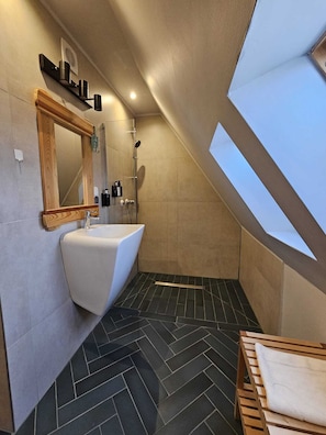Chalet | Bathroom | Heated floors - Mountain Shelter CH41 (Zakopane)