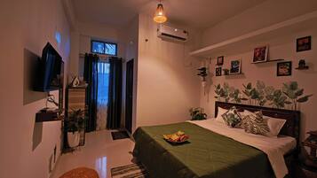 熨斗/熨衣板、WiFi、床单