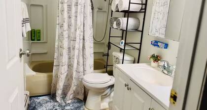 Close to everything you need Unit B Entire rental unit in Fairbanks, Alaska