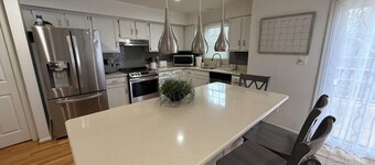 Cozy Gameroom 
4BR/3b Townhouse by the Lake - Gaithersburg, Maryland