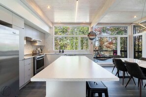 Fridge, microwave, oven, stovetop - Mangata | SPA | Douche froide | SAUNA | Four pizza (Saint-Côme)