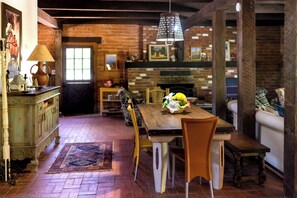 Uklassifisert bilde, 2 av 14, knapp