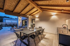 Outdoor dining - Villa Enja in tranquille village with heated salted pool (Vintijan)