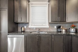 Interior - The Dynasty | 3200 sqft | 2 Full Suites | Fire Pit (Airdrie)