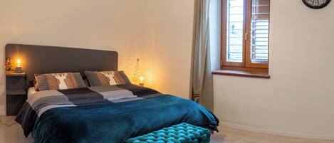 1 chambre, coffres-forts dans les chambres, Wi-Fi gratuit, draps fournis